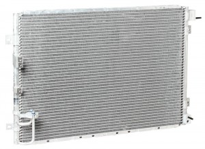 Радиатор кондиционера Kia Sorento (02-) (LRAC 08E3) LRAC 08E3 LUZAR