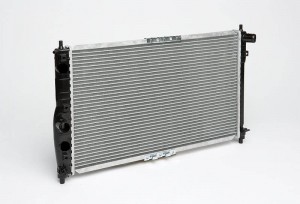 Радиатор охлаждения Chevrolet Lanos A/C (02-) 1.5/1.6 MT (LRc 0561b) LRC0561B LUZAR