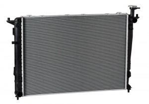 Радиатор охлаждения Kia Sorento II (09-) 2.4i MT (LRc 08P5) LRC 08P5 LUZAR