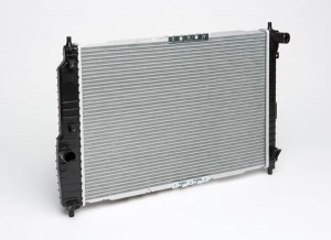 Радиатор охлаждения Chevrolet Aveo (05-) 1.2i/1.4i A/C MT (LRc CHAv05125) LRCCHAV05125 LUZAR