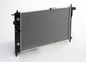 Радиатор охлаждения Daewoo Nexia (94-) 1.5/1.8 M/A (LRc DWNx94370) LRCDWNX94370 LUZAR