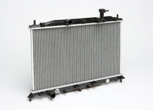 Радиатор охлаждения Hyundai Verna (05-) 1.4/1.6 М/A (LRc HUAc05350) LRCHUAC05350 LUZAR