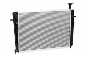 Радиатор охлаждения Hyundai Tucson/Kia Sportage (04-) 2.0i/2.7i M/A (LRc KISt043 LRCKIST04380 LUZAR