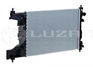Радиатор охлаждения Chevrolet Cruze/Opel Astra J (09-) 1.6i MT (LRc 0551) LRC0551 LUZAR