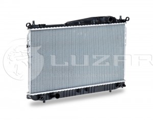 Радиатор охлаждения Chevrolet Epica (06-) MT (LRc 0576) LRC0576 LUZAR