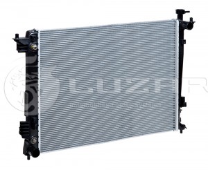 Радиатор охлаждения Kia Sportage III/Hyundai iX35 (10-) 2.0i/2.4i MT (LRc 08Y5) LRC 08Y5 LUZAR
