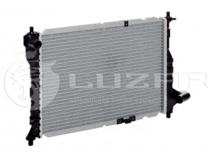 Радиатор охлаждения Chevrolet Spark (05-) M/A (LRc CHSp05175) LRCCHSP05175 LUZAR