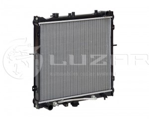 Радиатор охлаждения Kia Sportage I (93-) AT (LRc 08122) LRC08122 LUZAR