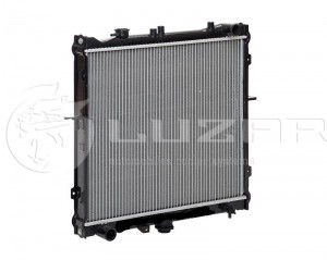 Радиатор охлаждения Kia Sportage I (93-) MT (LRc 0812) LRC0812 LUZAR