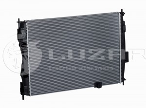 Радиатор охлаждения Nissan Qashqai (07-) 2.0i AT (LRc 149JD) LRC149JD LUZAR
