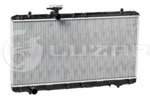 Радиатор охлаждения Suzuki Liana (02-) MT (LRc 2454) LRC2454 LUZAR