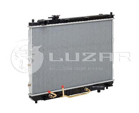 Радиатор охлаждения Kia Carens (99-) AT (LRc 081FB) LRC081FB LUZAR