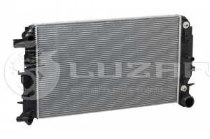 Радиатор охлаждения Mercedes-Benz Sprinter (06-) AT (LRc 15102) LRC15102 LUZAR
