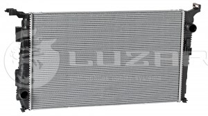 Радиатор охлаждения Renault Duster (10-) 1.5dCi (LRc 0950 ) LRC 0950 LUZAR